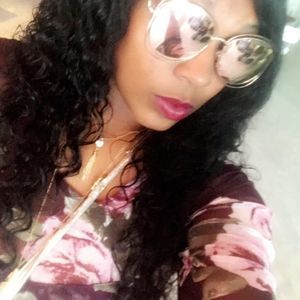 Meet your Posher, Jasmine